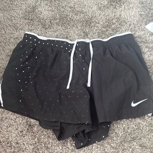 womens nike shorts
